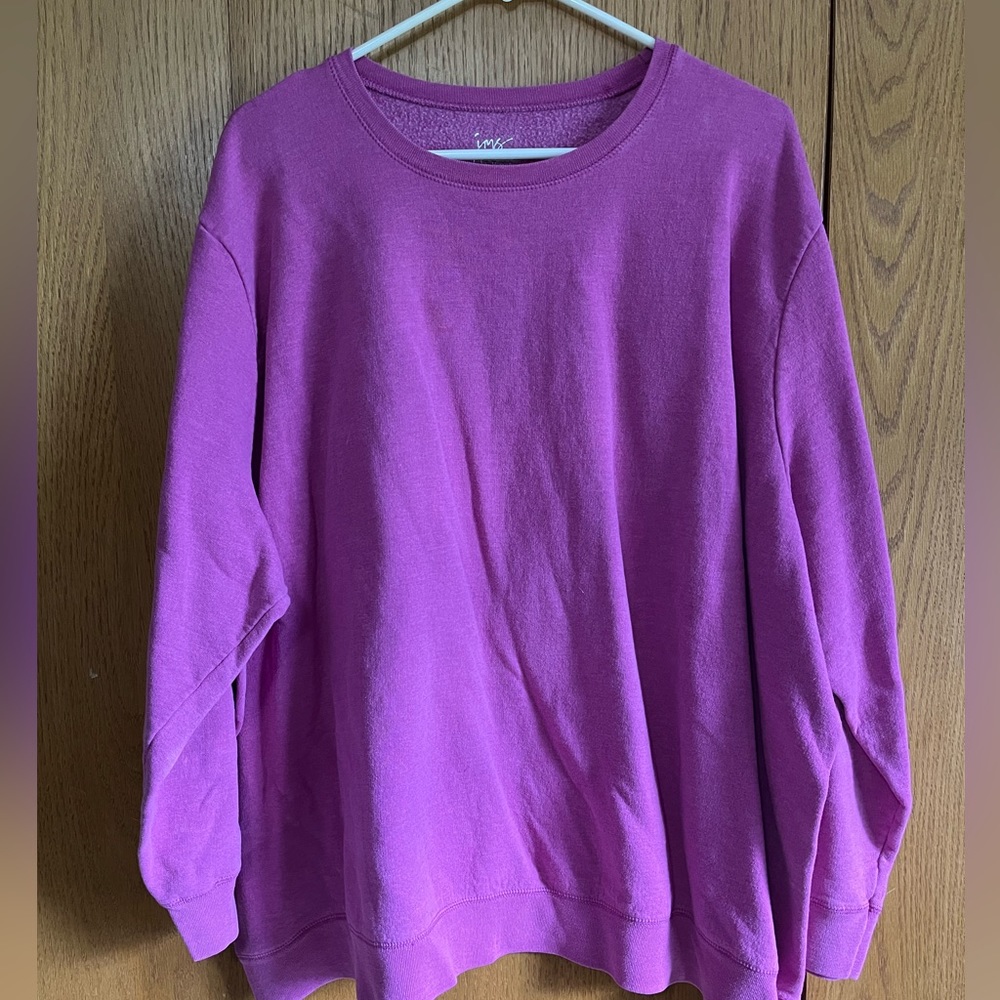 Women’s Pink crew neck